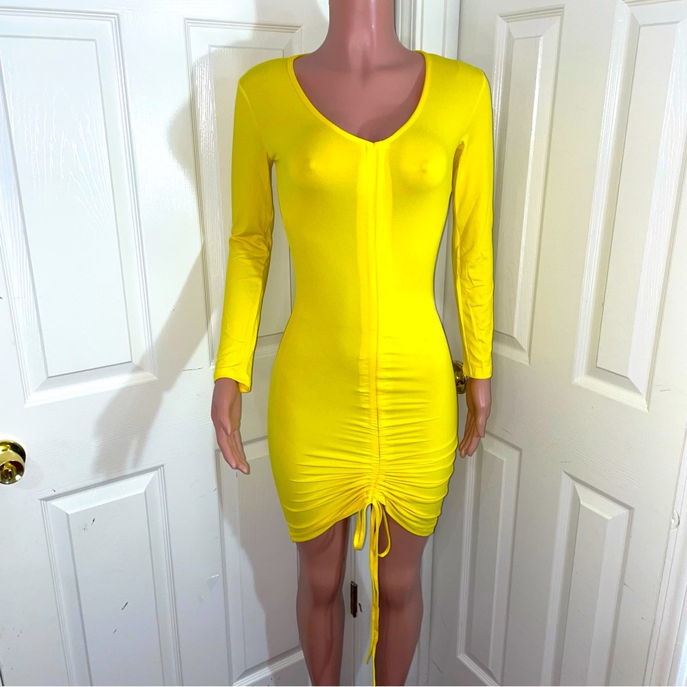 Yellow Stretch Long sleeve Drawstring Dress